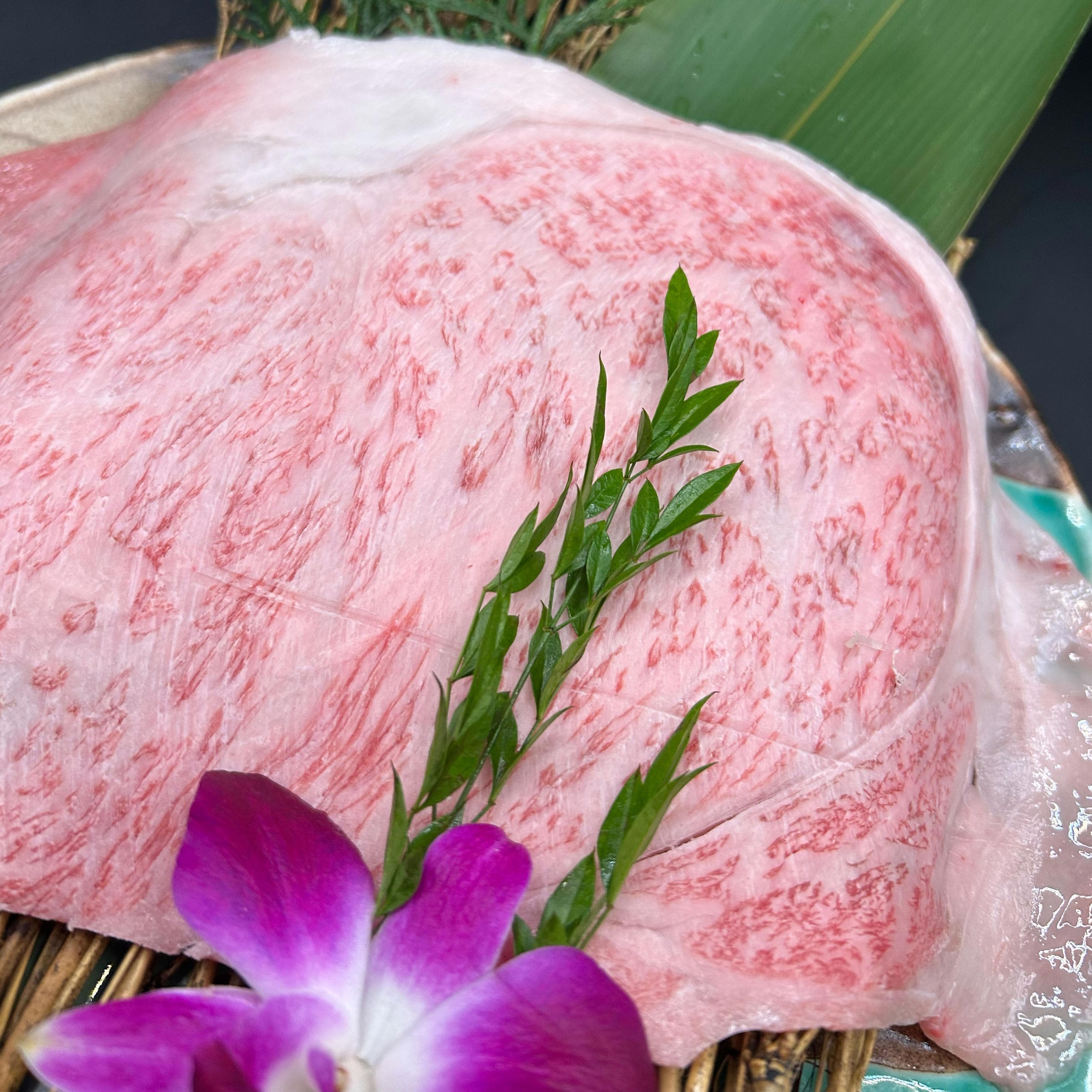 宮崎牛サーロイン焼肉用 A4等級以上300g 150g×2枚(2~4人前)|和牛オリンピック連覇ブランド 冷凍便 - 商品写真 5/18