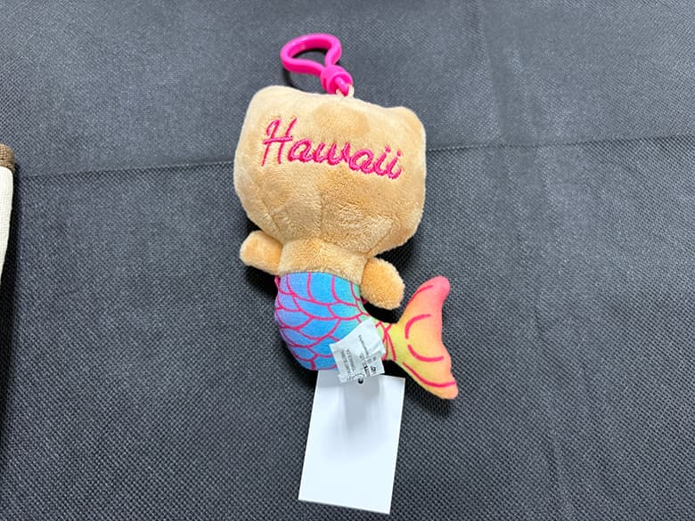 HAWAIIハワイ ハローキティのかわいらしいトートバッグ+キーホルダー+ぬいぐるみ - 商品写真 5/9