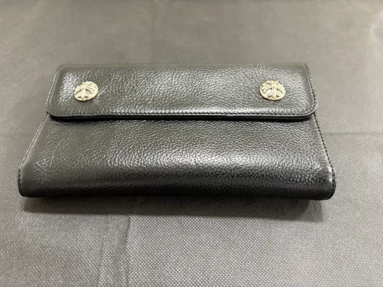 ウェーブウォレット クロスボタン ブラック ヘビーレザー - 商品写真 4/11
