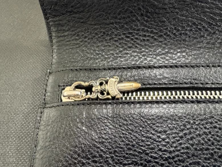 ウェーブウォレット クロスボタン ブラック ヘビーレザー - 商品写真 8/11