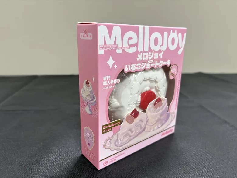 Mellojoy(メロジョイ)いちごショートケーキ ホール スクイーズ - 商品写真 2/4