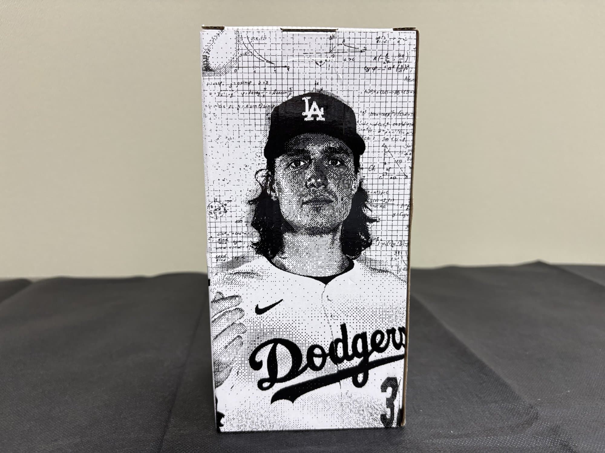 Tyler Glasnow Los Angeles Dodgers ボブルヘッド - 商品写真 4/7